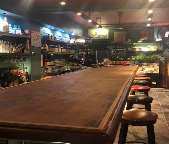BAR & Restaurant  Interior – Phnompenh